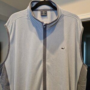 Vineyard Vines Light Weight Vest